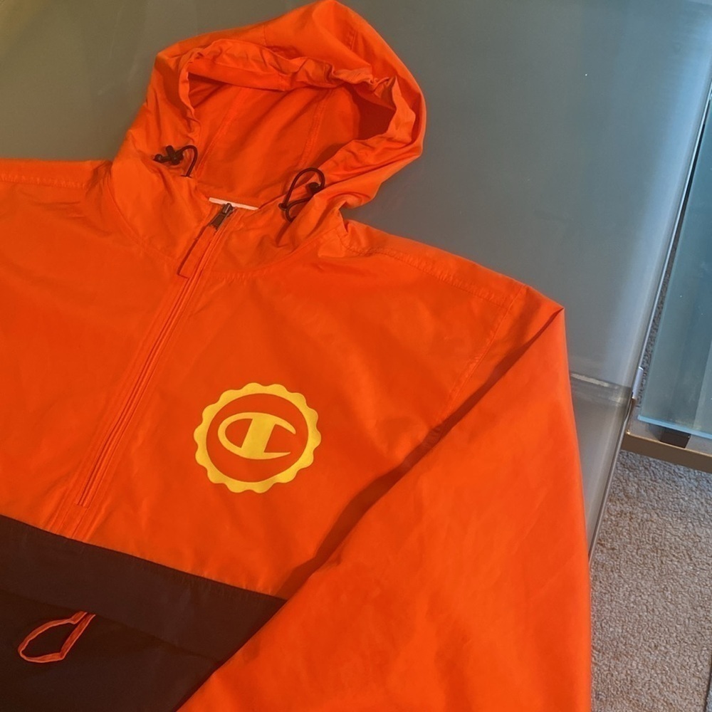 Like NEW Champion Hooded Jacket Streetwear Windbreaker Size M - Picture 2 of 9
